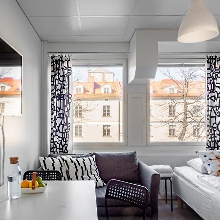 Modern Downtown Studio - "Pikku Ronka" - Hosted By 2Ndhomes Tampere Exterior foto